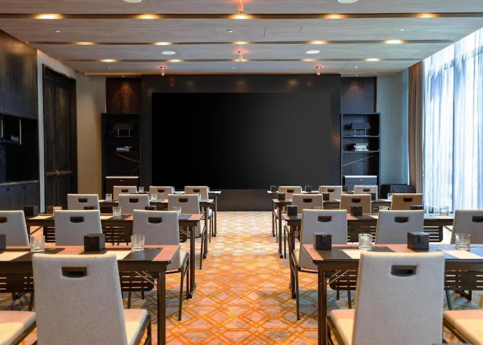 Hyatt Regency Sukhumvit Hotel